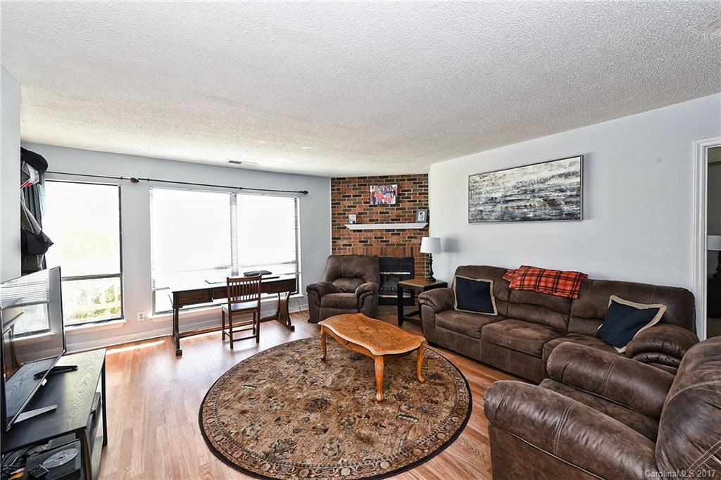 Sharon Place - Residential