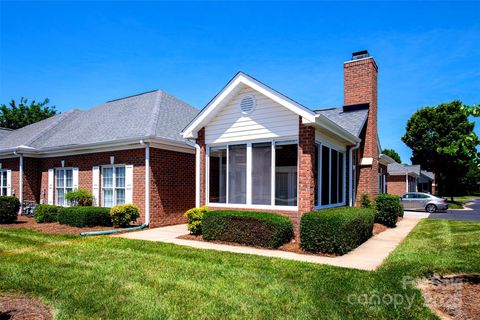 8538 Highland Glen Drive Charlotte NC 28269