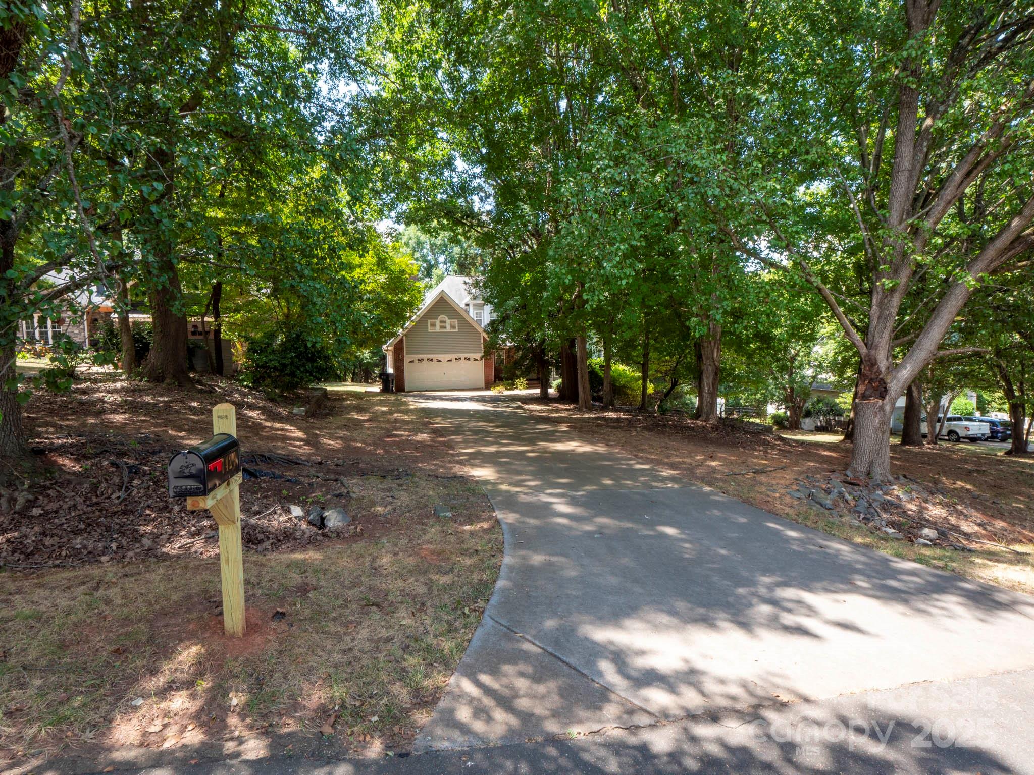 Rock Island Point - Residential