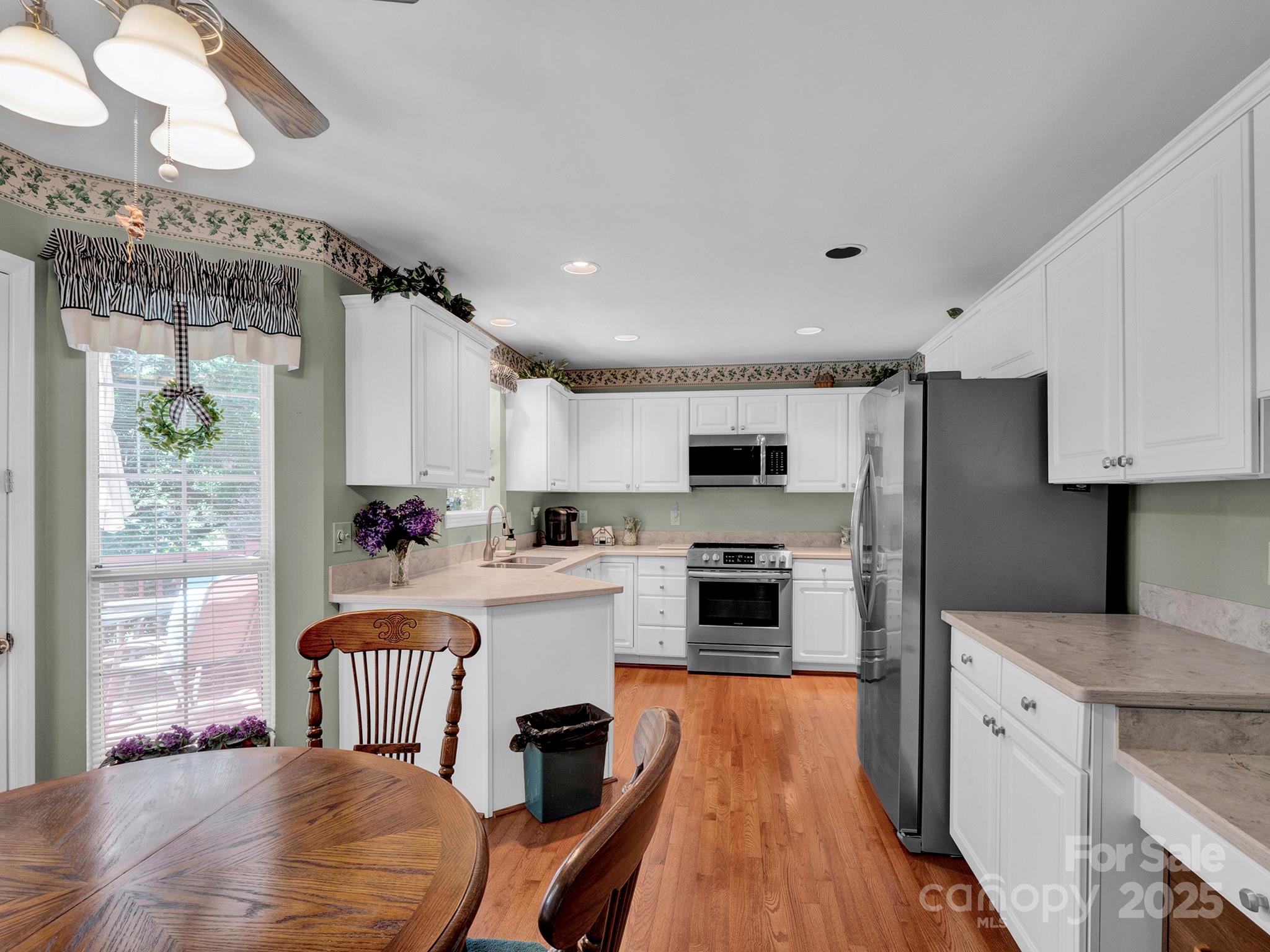 Rock Island Point - Residential