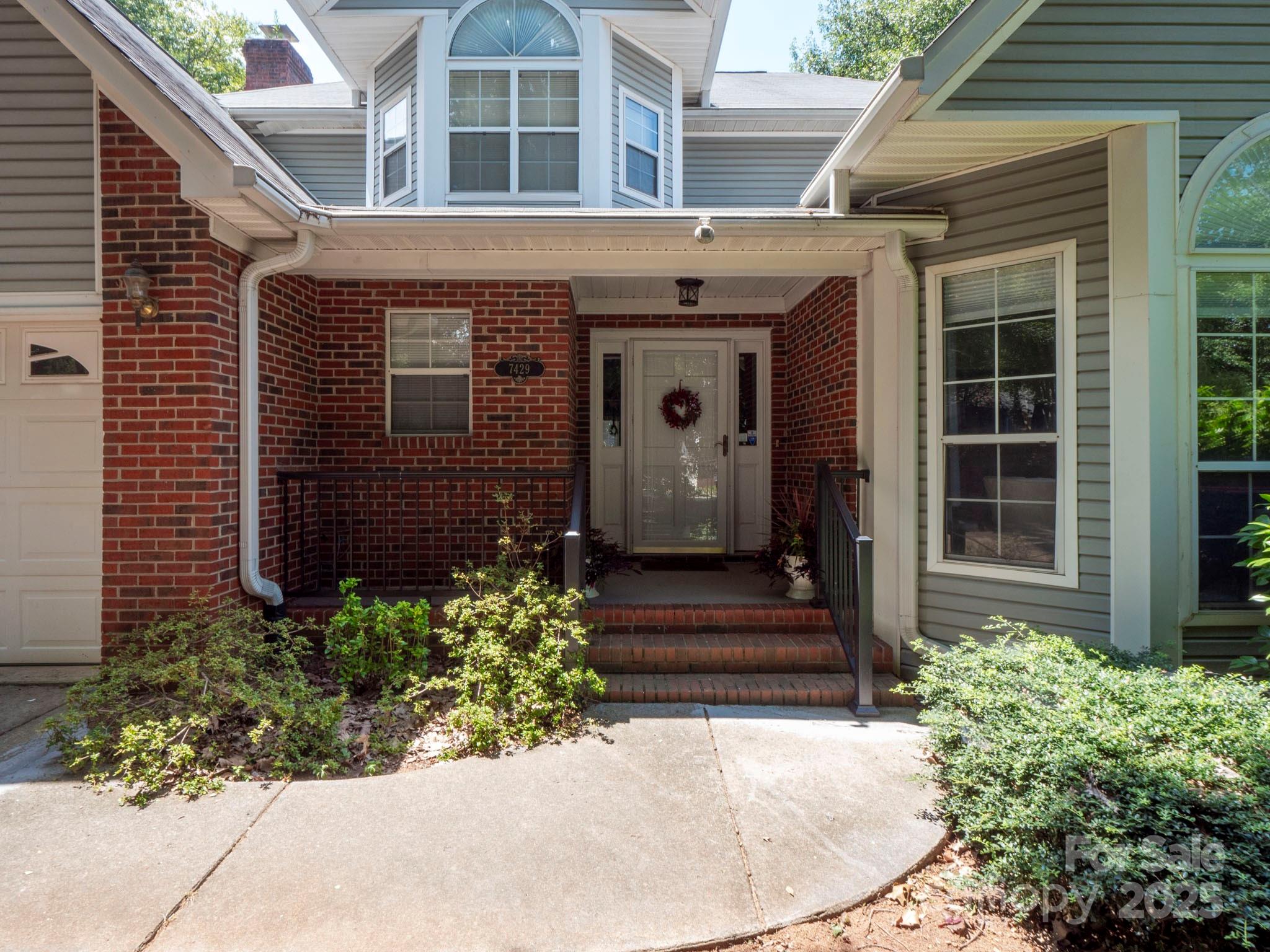7429 Rock Island Road