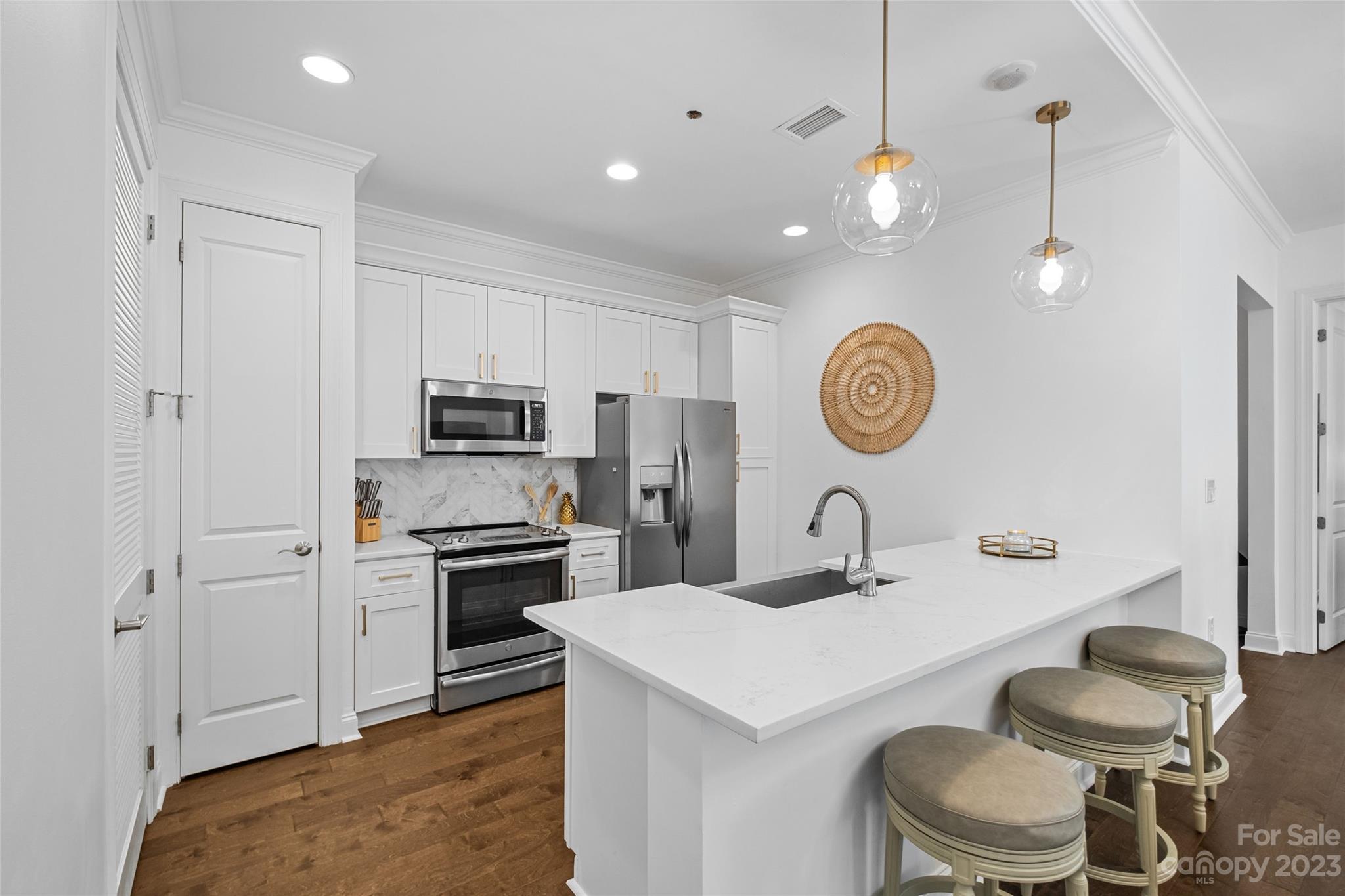 230 South Tryon - Residential