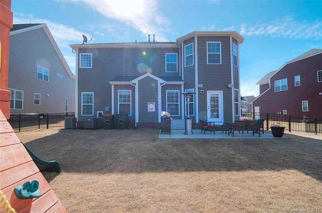 Hawks Creek - Residential