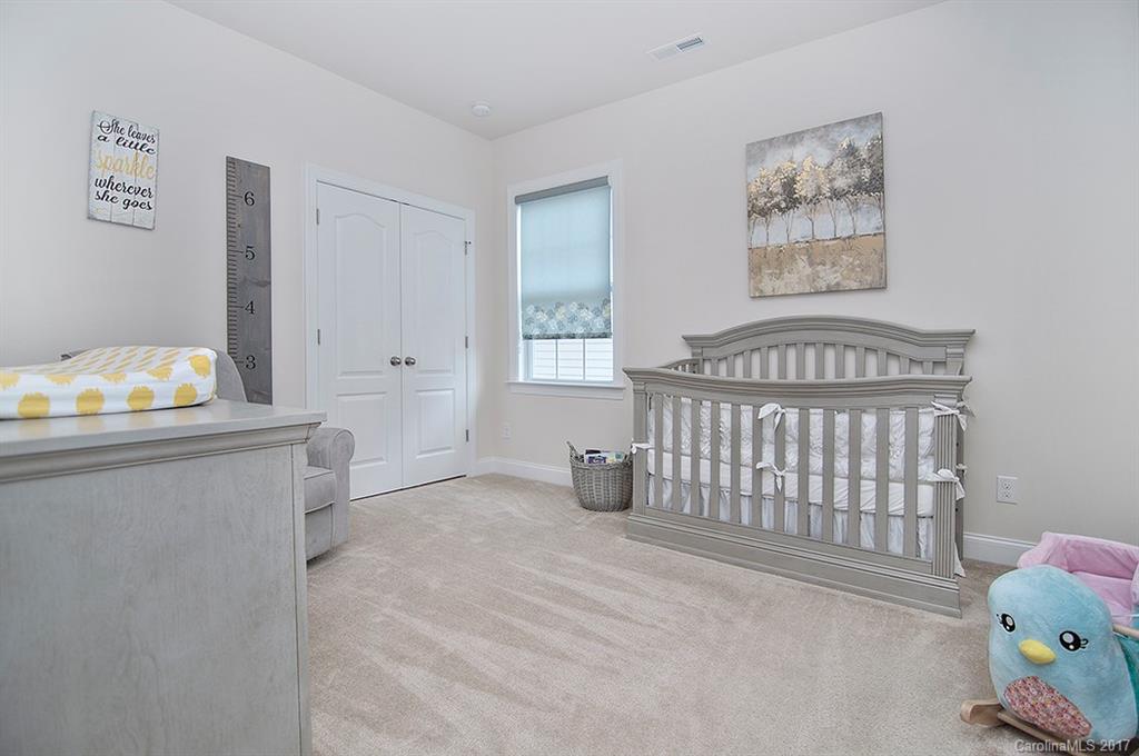 Hawks Creek - Residential