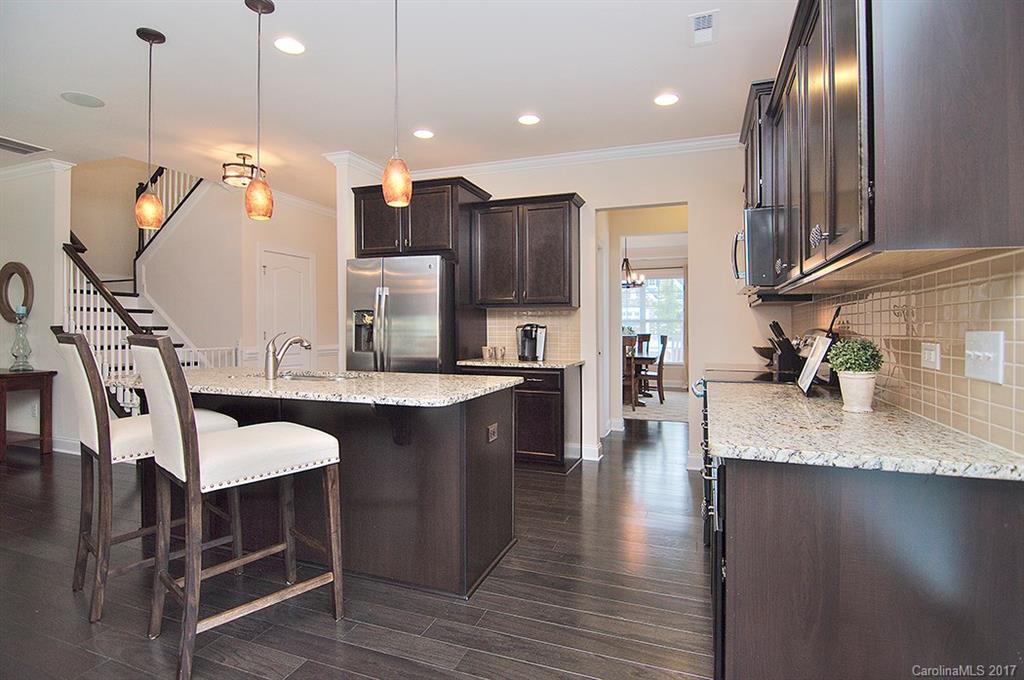 Hawks Creek - Residential