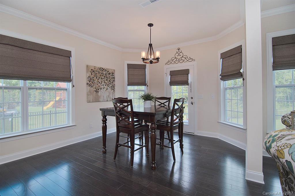 Hawks Creek - Residential