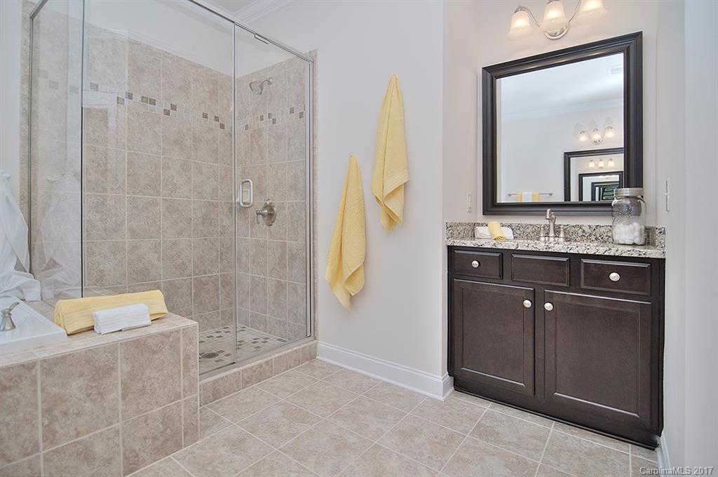 Hawks Creek - Residential