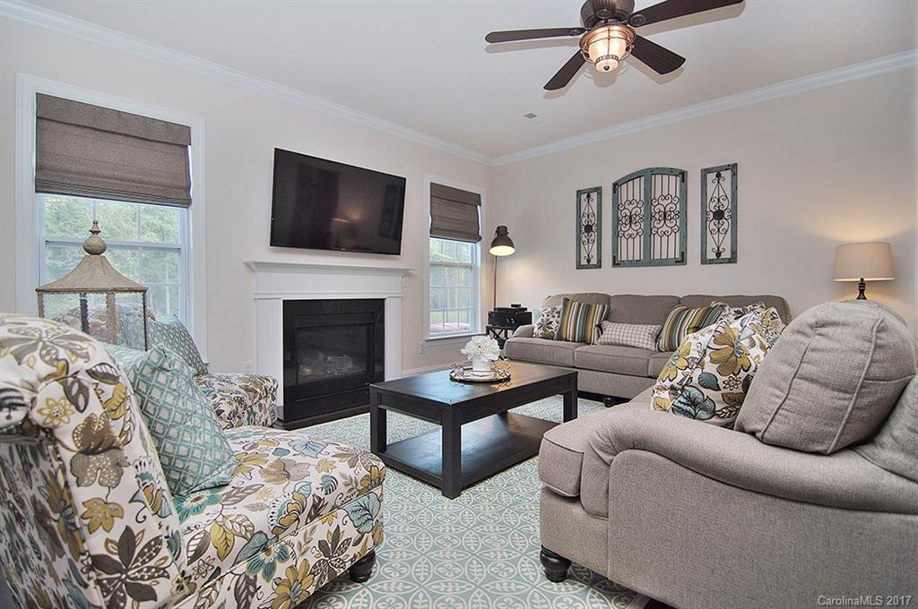 Hawks Creek - Residential