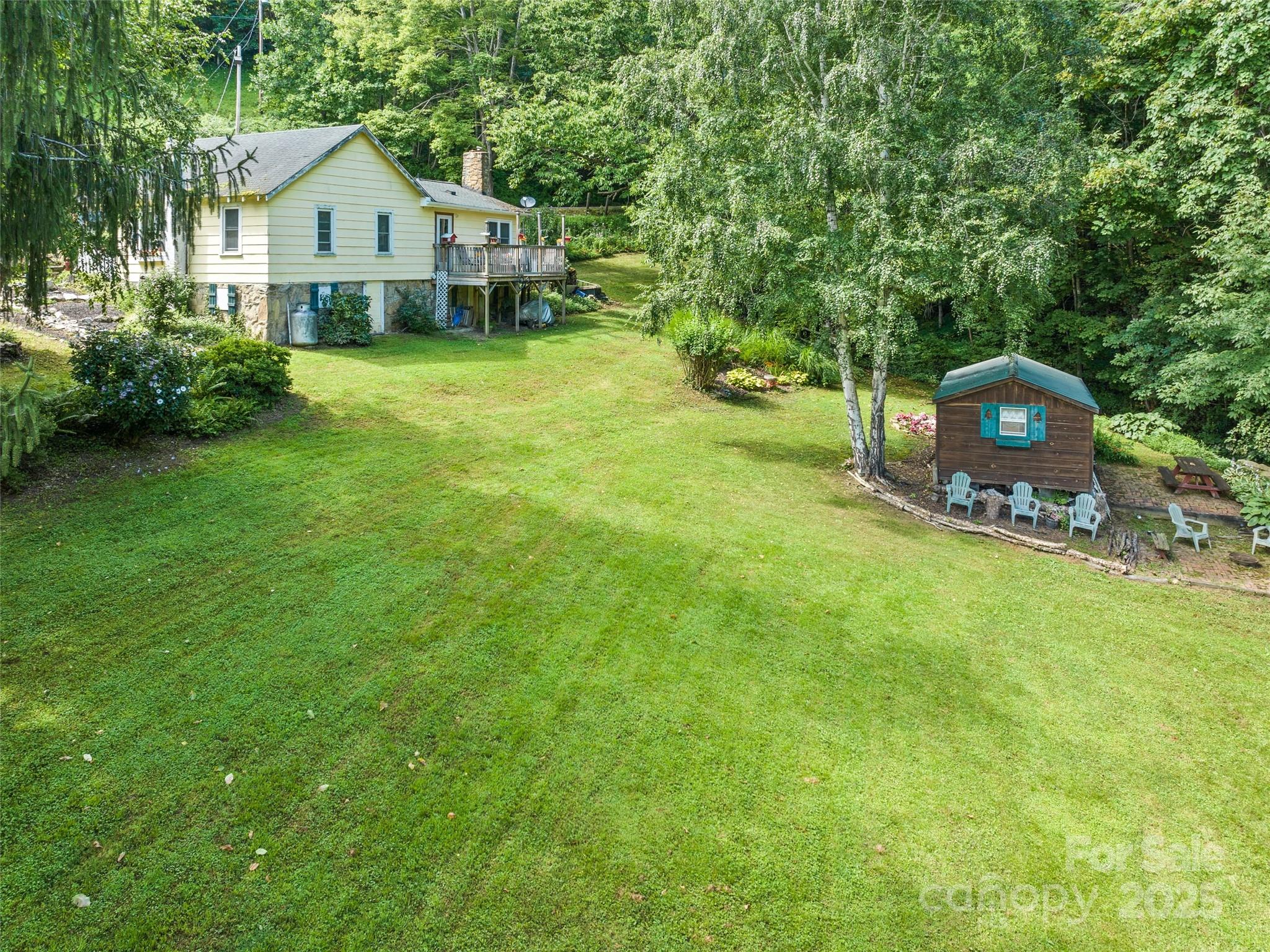 4828 Max Patch Road