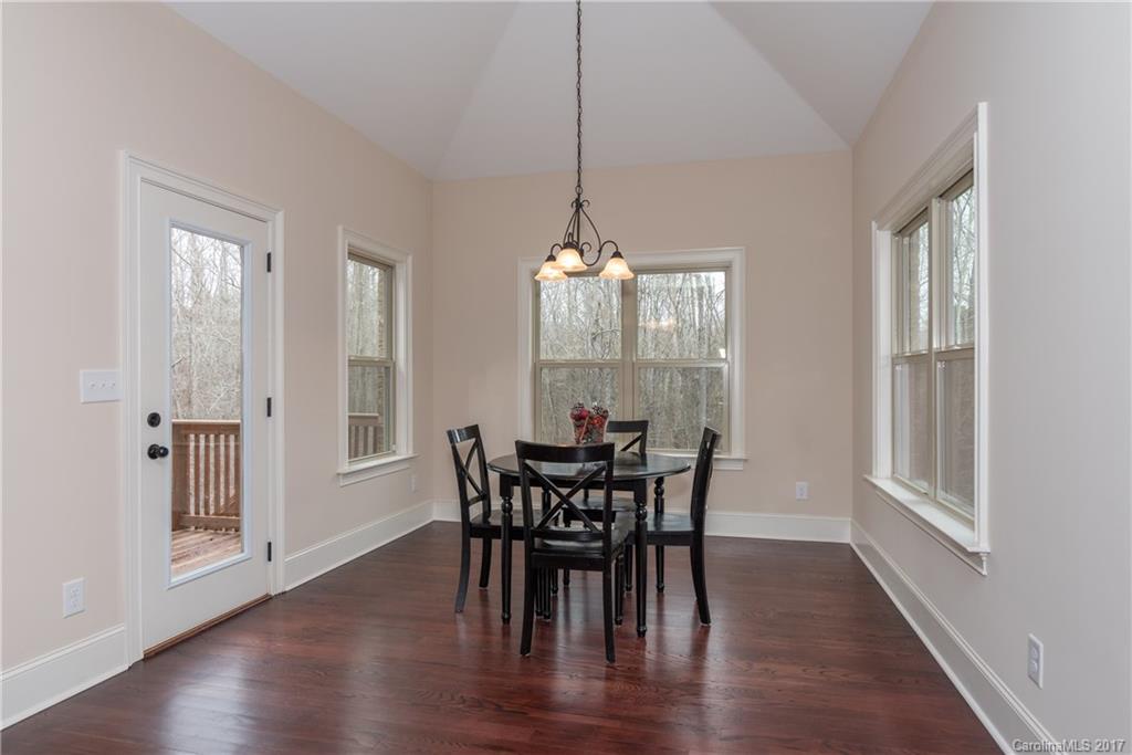 Whispering Winds - Residential