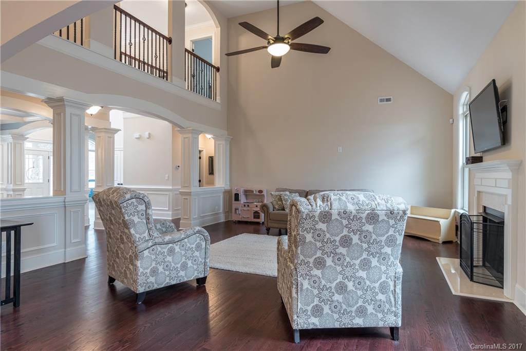 Whispering Winds - Residential