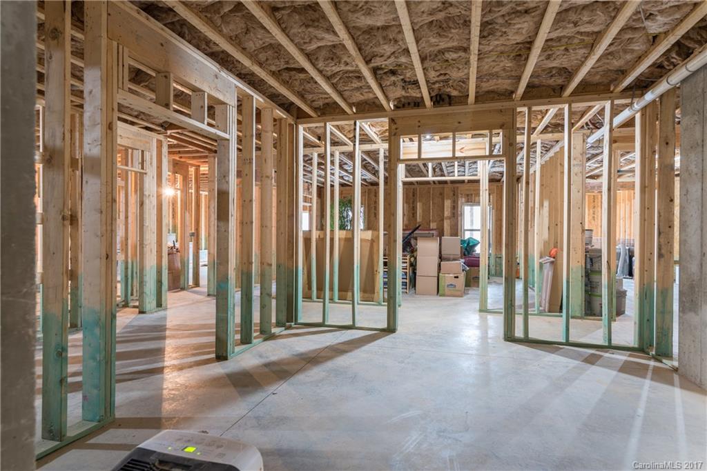 Whispering Winds - Residential