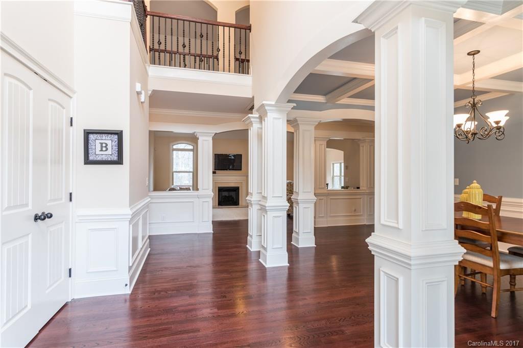 Whispering Winds - Residential