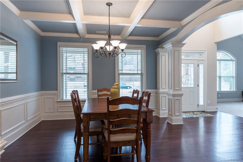 Whispering Winds - Residential