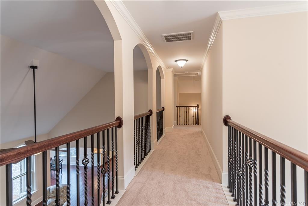 Whispering Winds - Residential