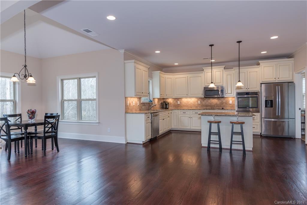 Whispering Winds - Residential