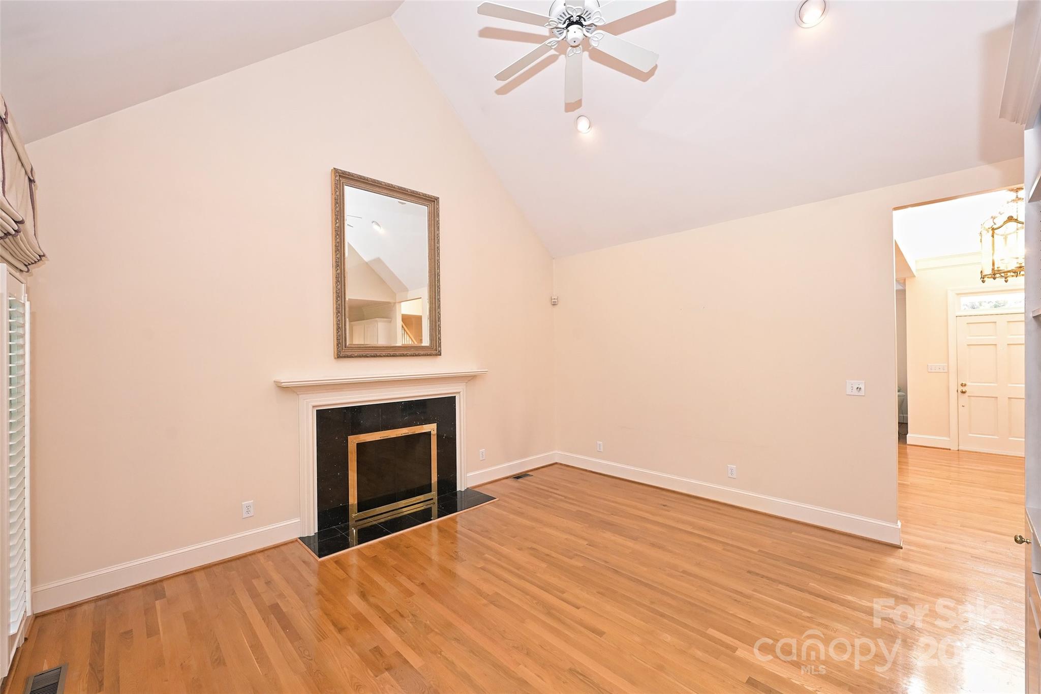 Ivy Hall - Residential