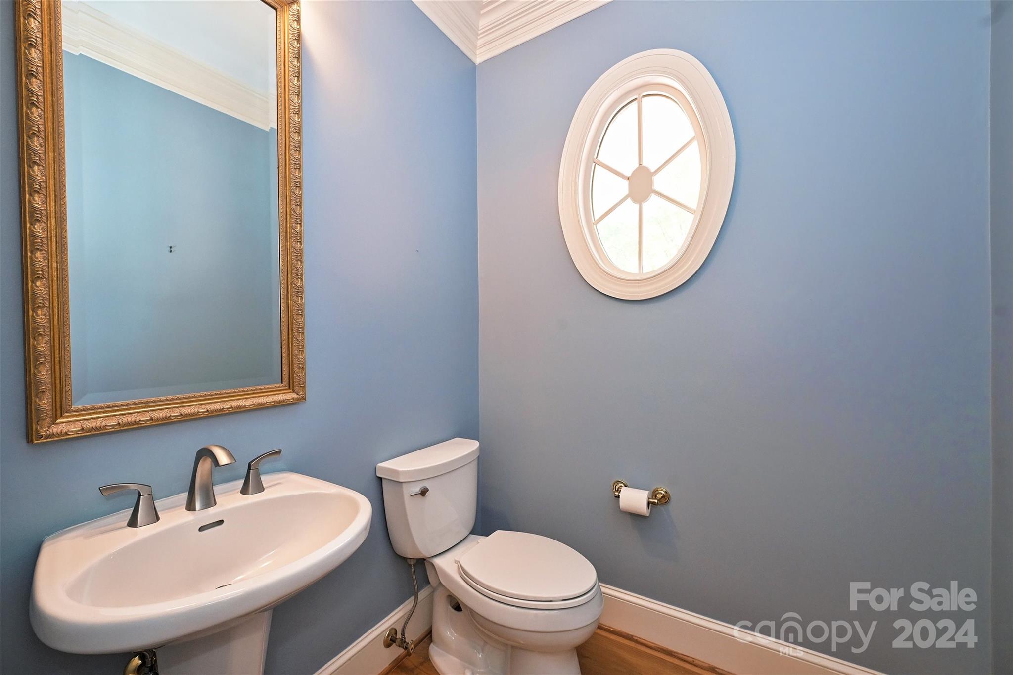 Ivy Hall - Residential