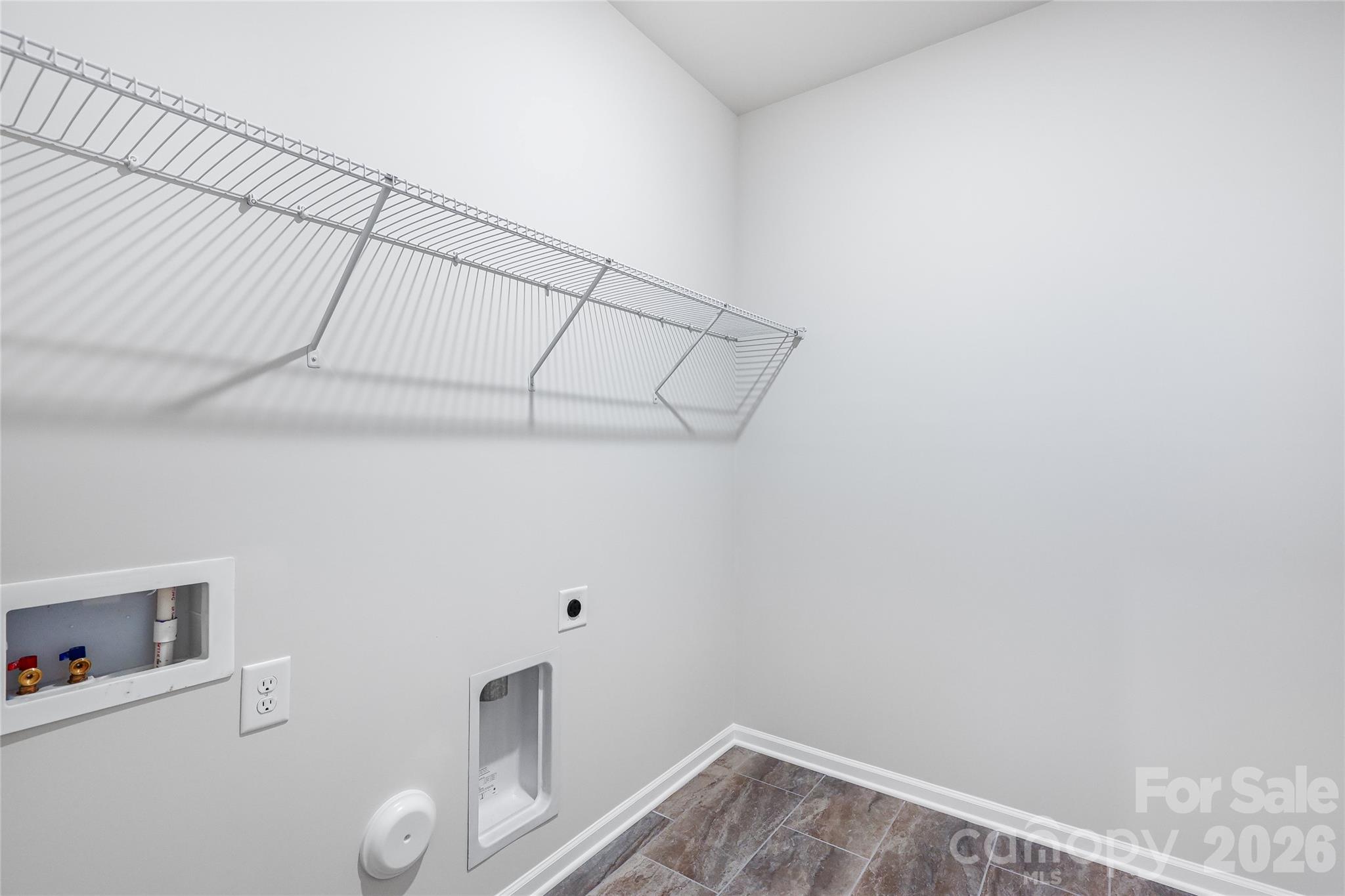 Roselyn - Residential