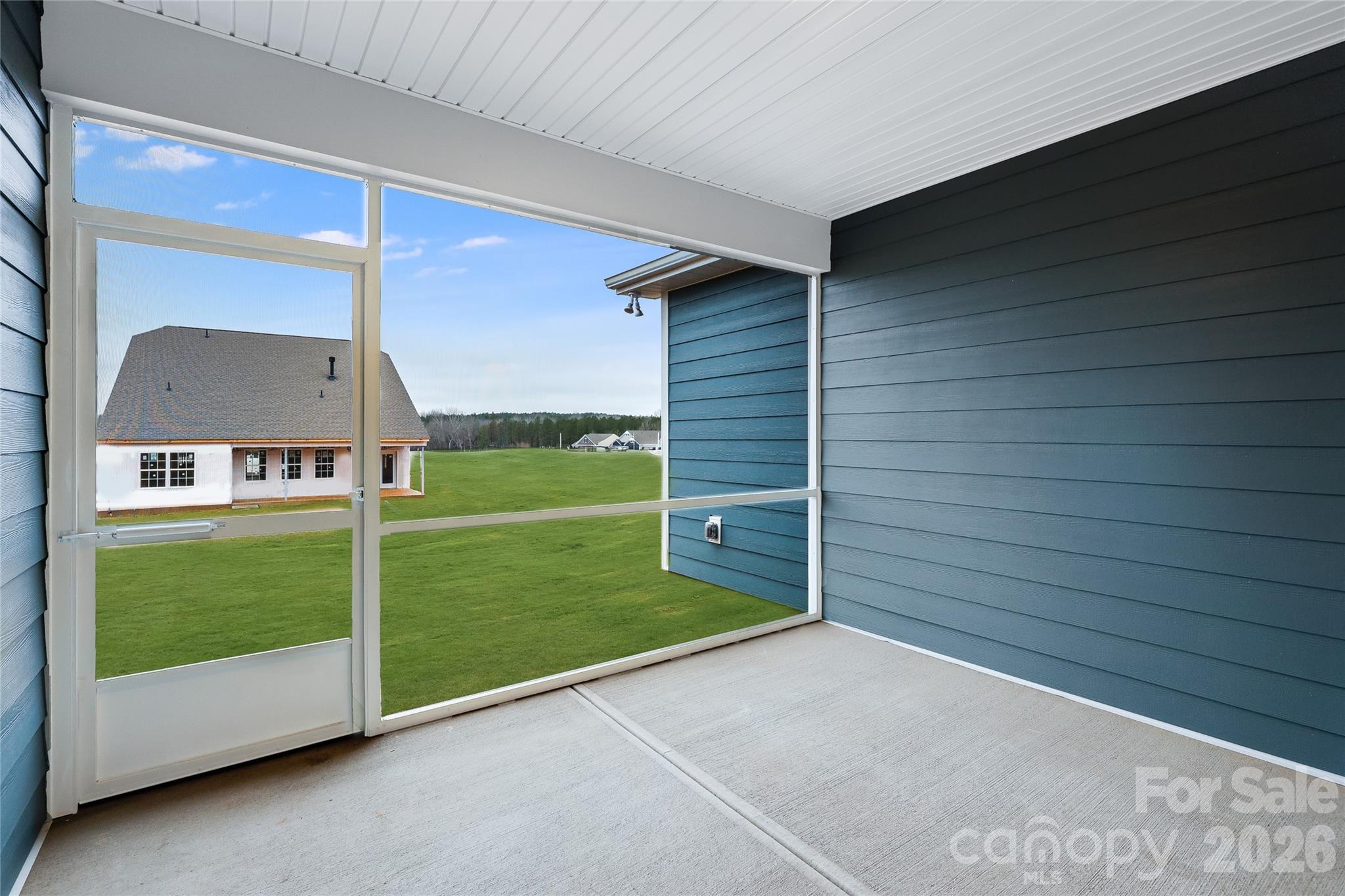 Roselyn - Residential