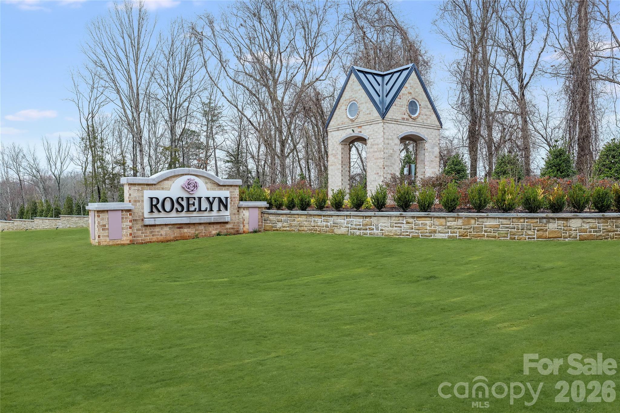 Roselyn - Residential