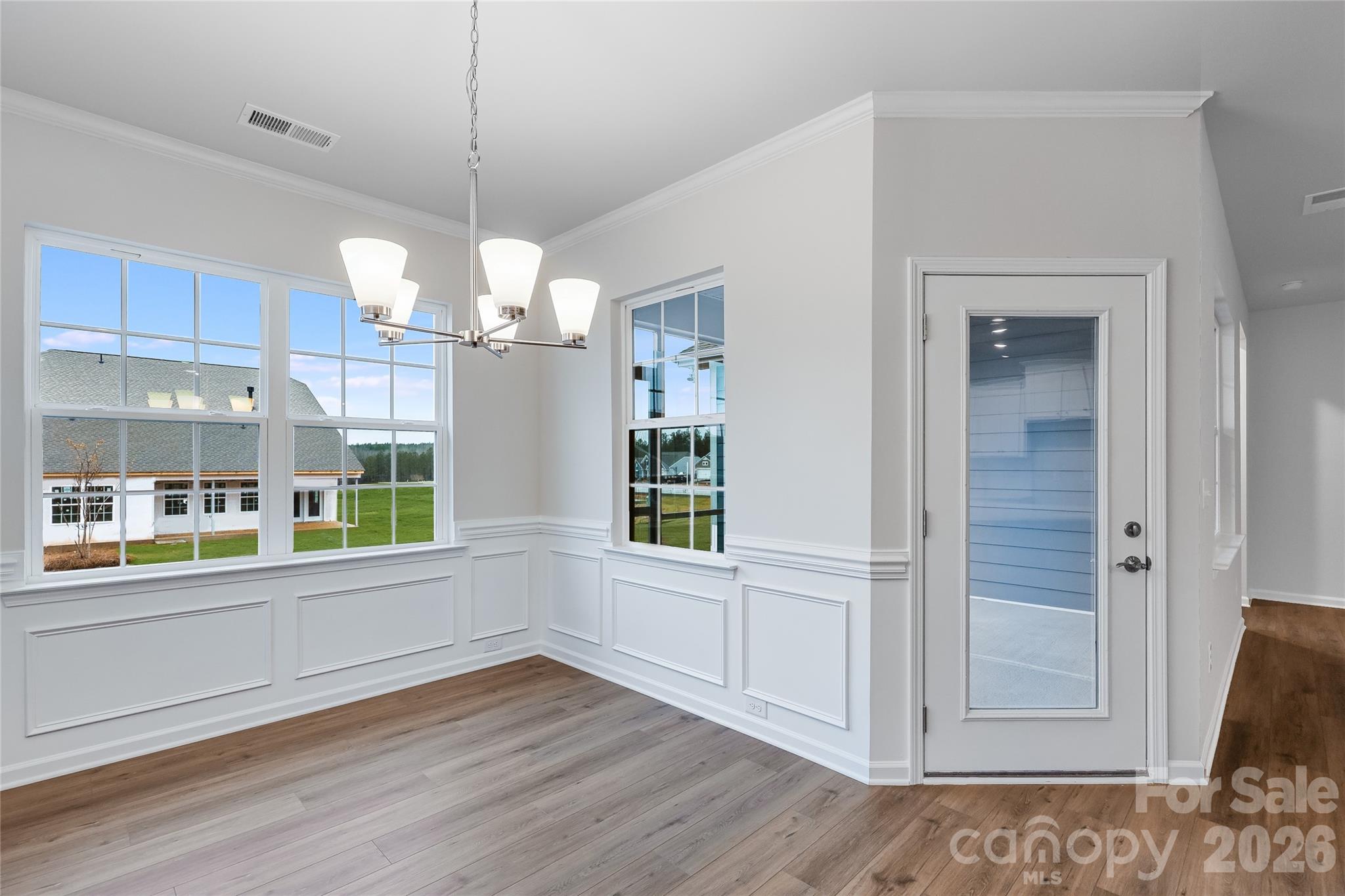 Roselyn - Residential