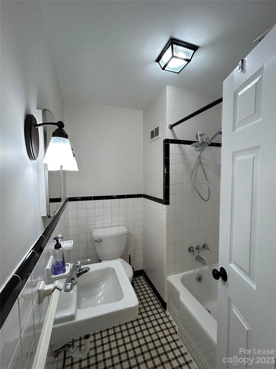 Madison Park - Residential Lease