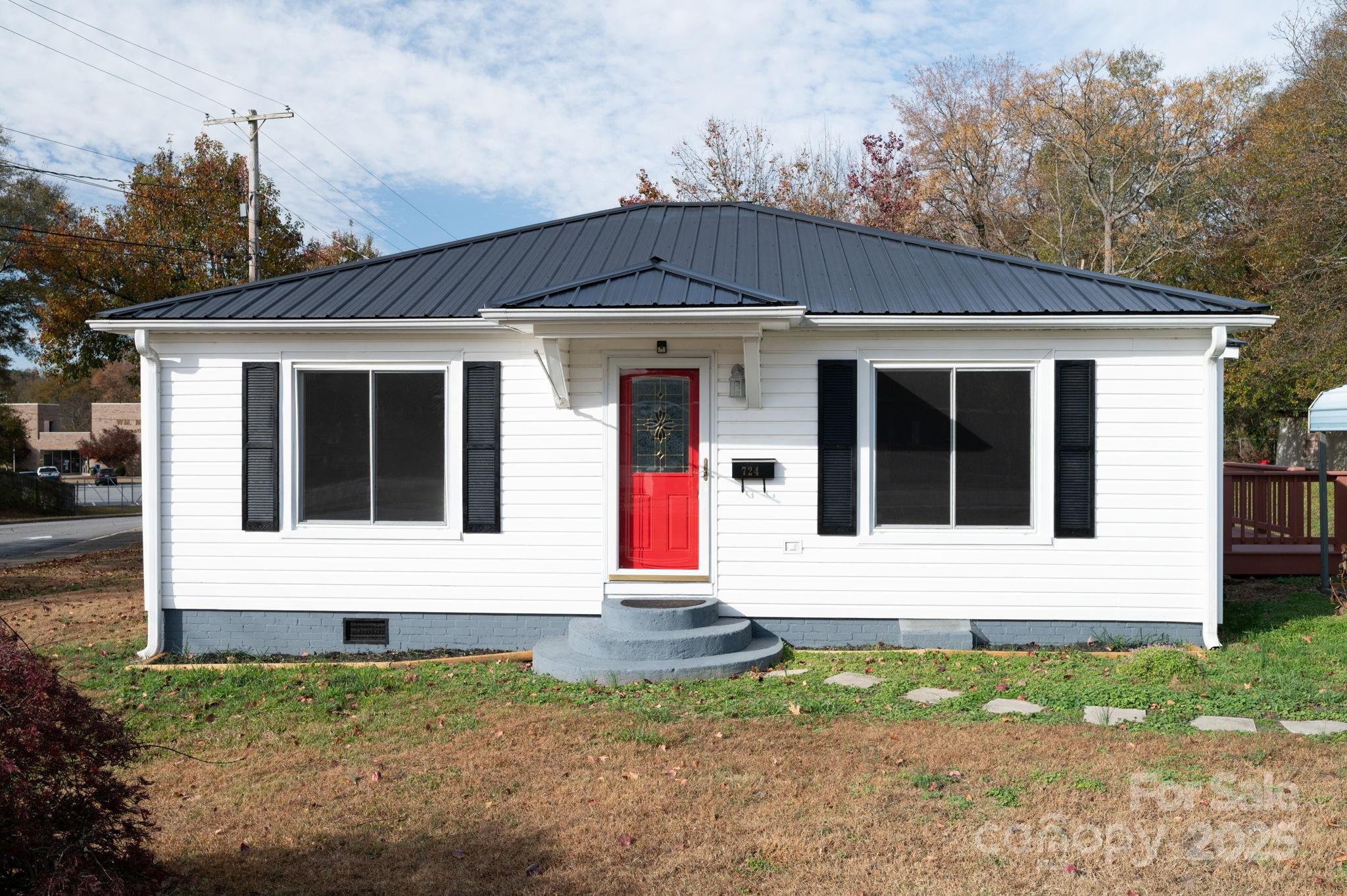 724 S Madison Street