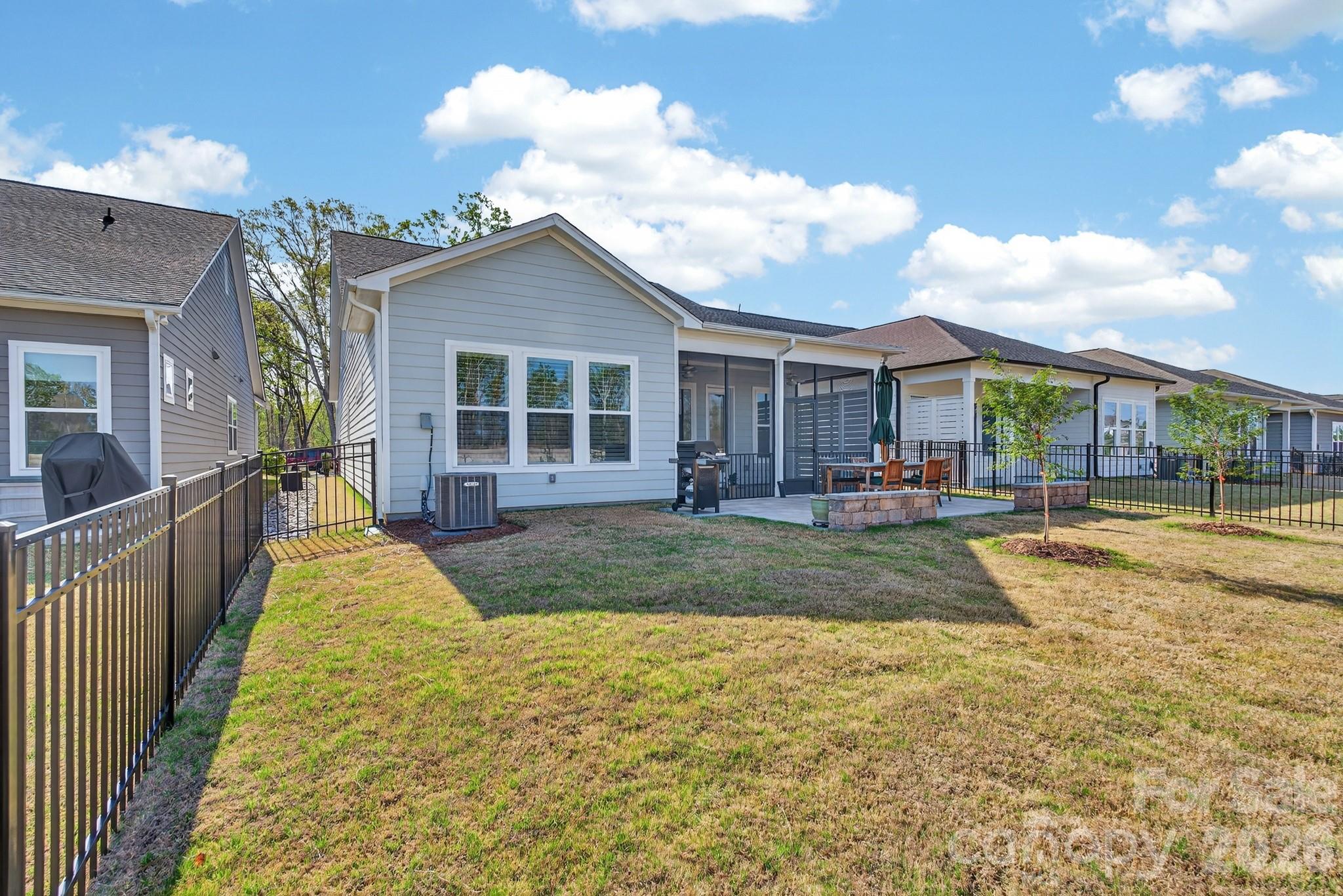 Encore at Streamside - Residential