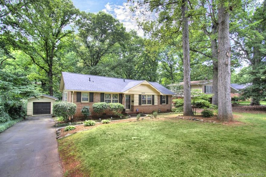 Charming 3 bedroom ranch with brand new roof and new exterior/ interior paint. Cozy sun room/ bonus room adds wonderful extra space. Nice sized porch overlooking private fenced yard which backs up to a wooded creek, quiet and serene yet in the heart of South Charlotte. A deep one car garage allows for extra storage. Starmount was rated THE top neighborhood of 2015 in Charlotte by Redfin noting that "they’re in a sweet spot where affordability and convenience overlap."
