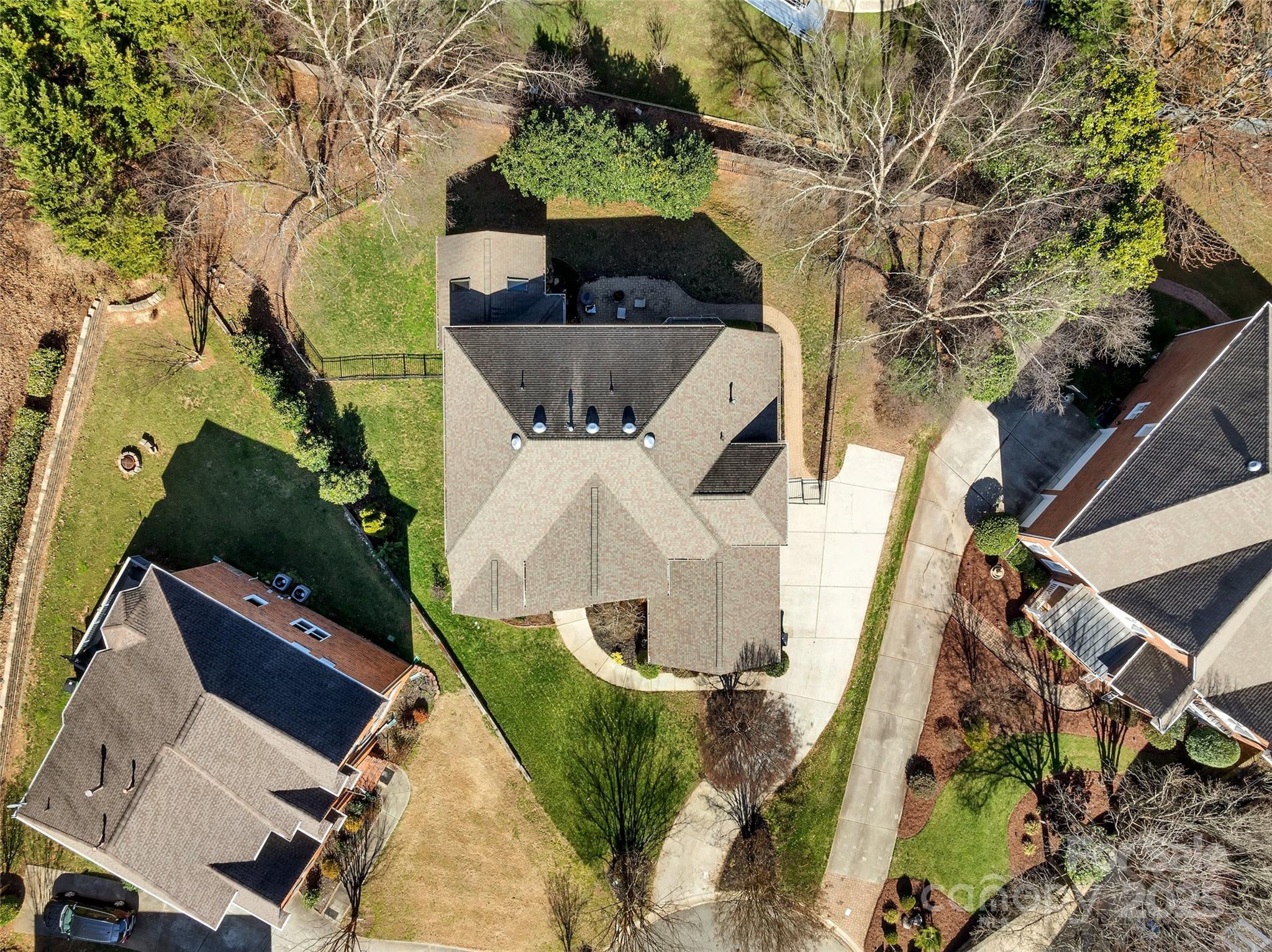 11402 Bloomfield Drive