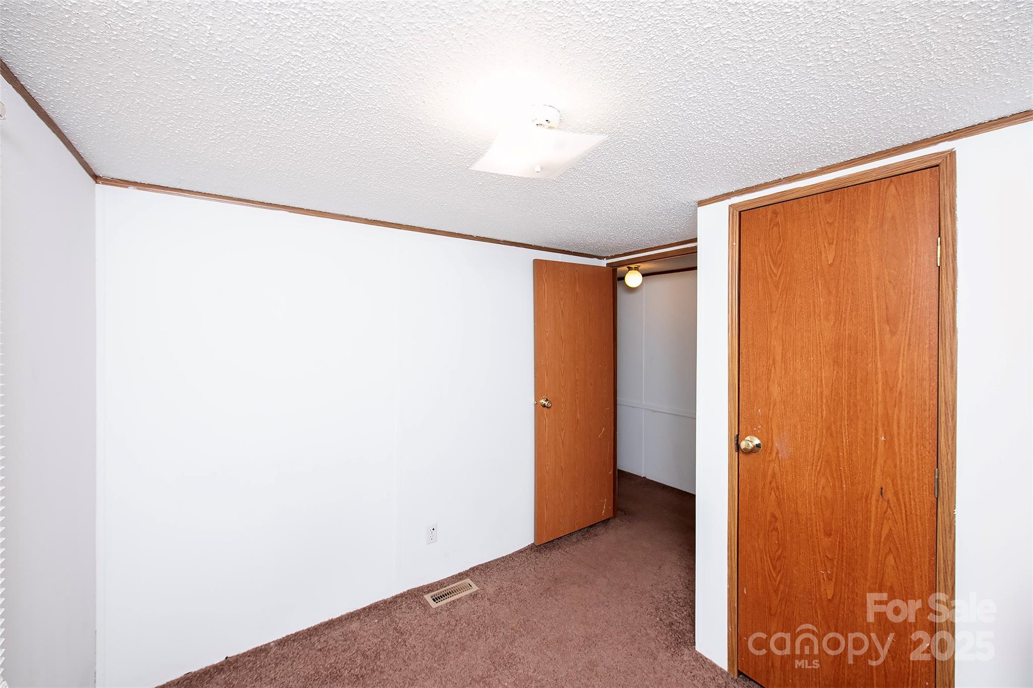 Huntington Farms - Residential