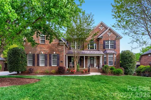 Photo of 844 Clonmel Drive, Matthews, NC 28104 (MLS # 4366587)