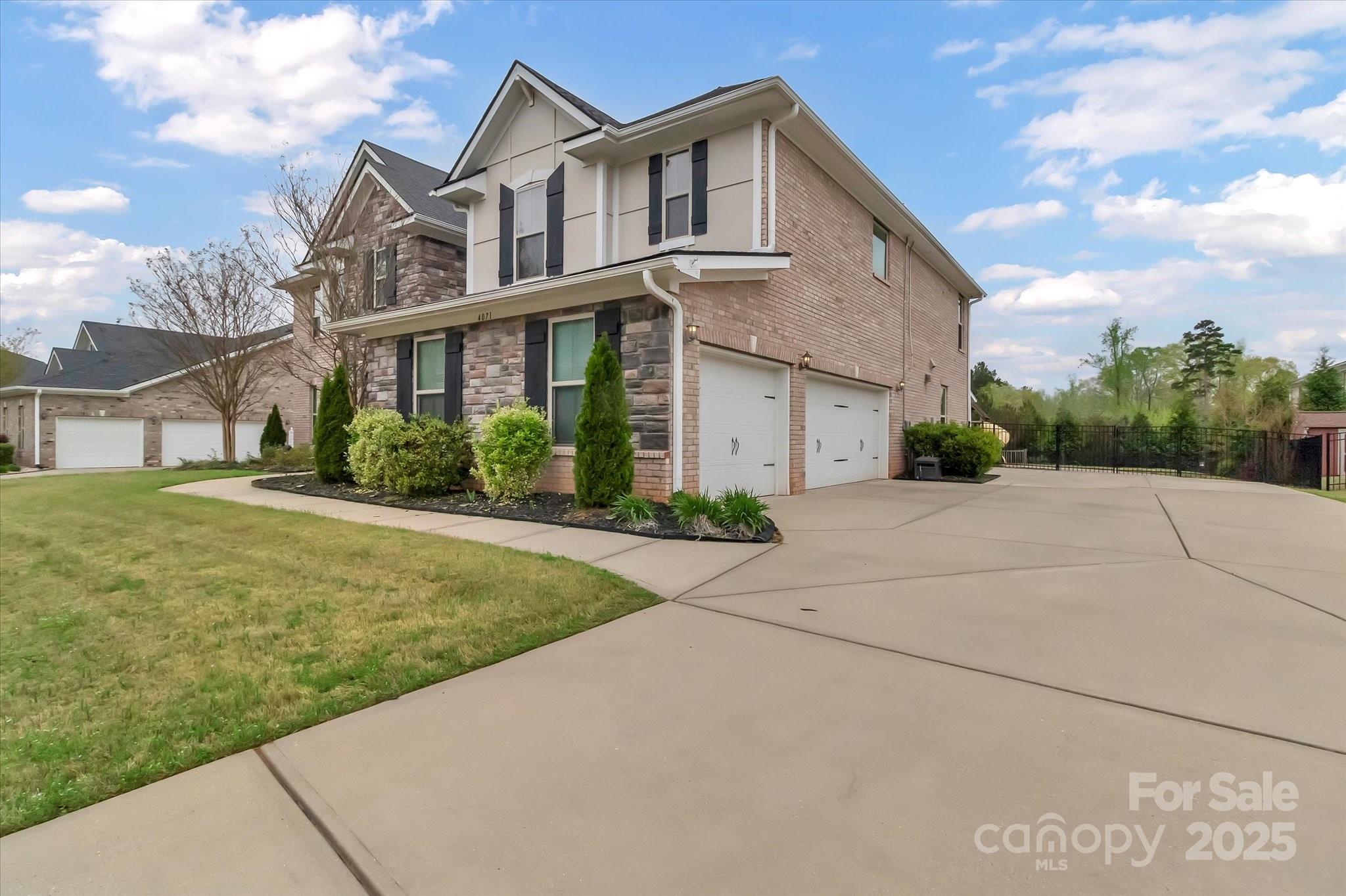 4071 Thames Circle
