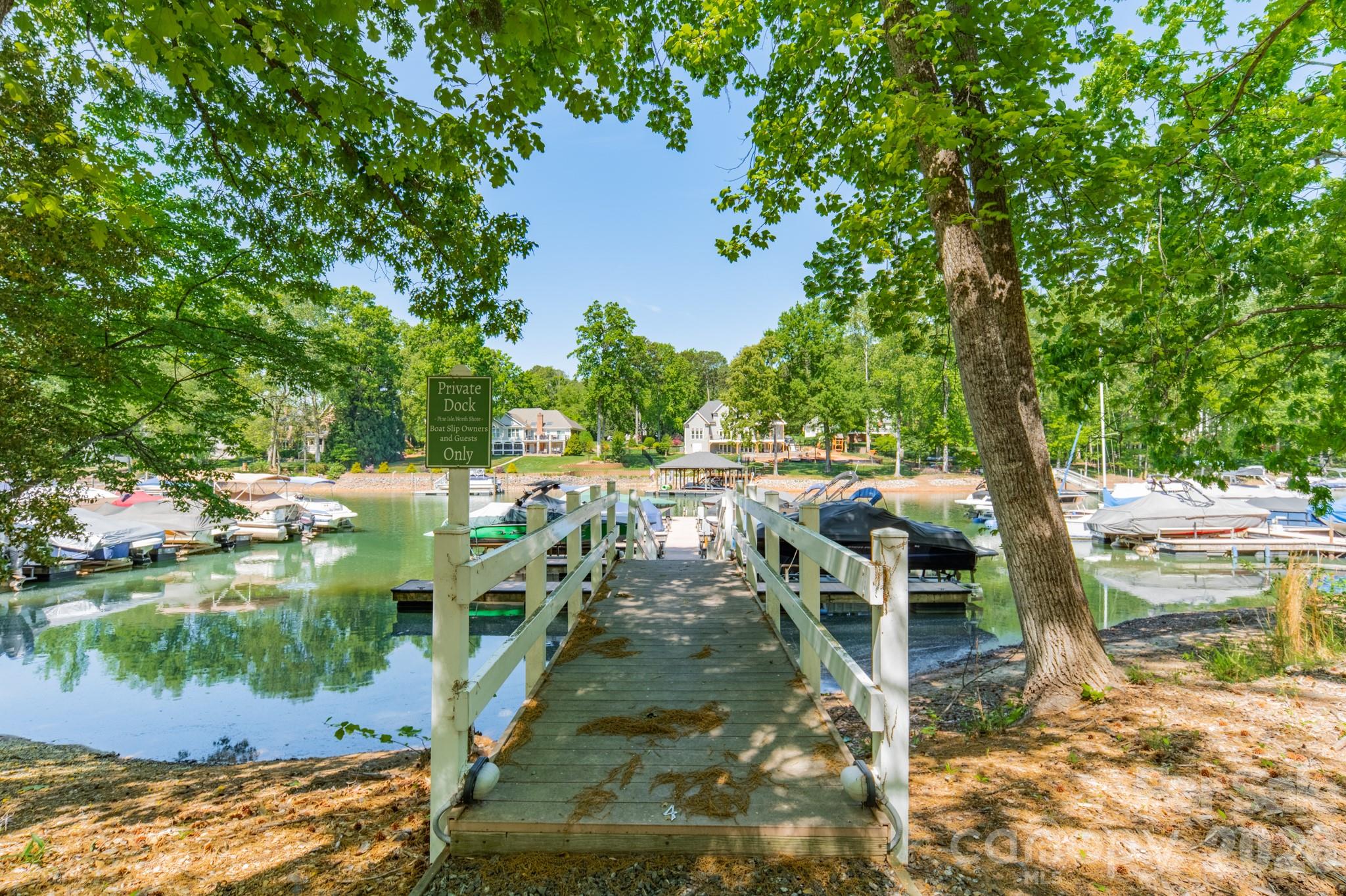 Pine Isle - Residential