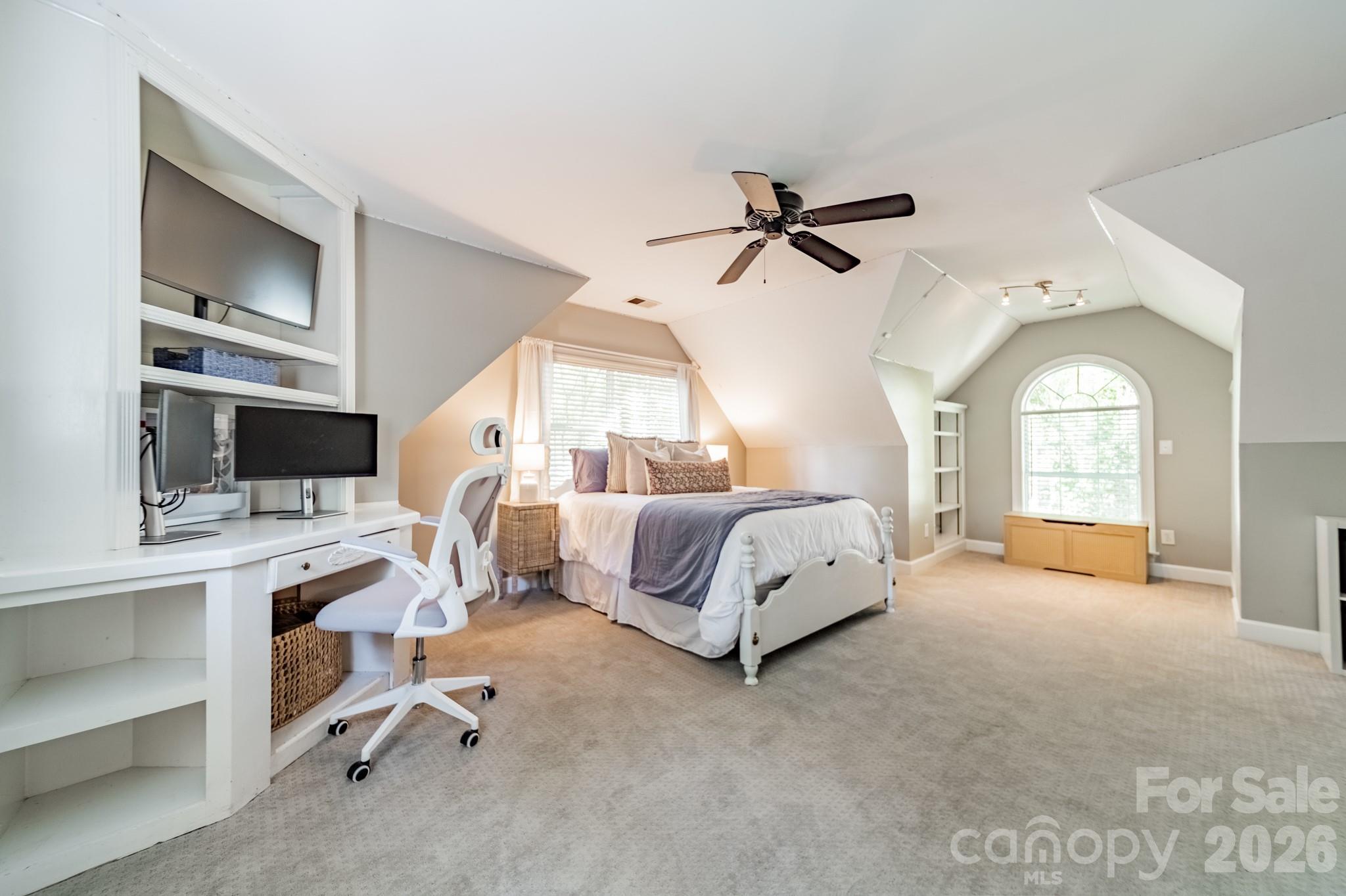 Pine Isle - Residential