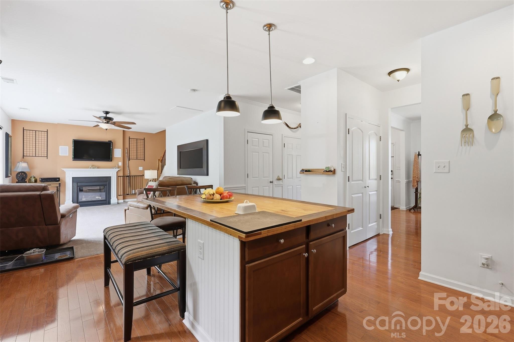 English Trails - Residential