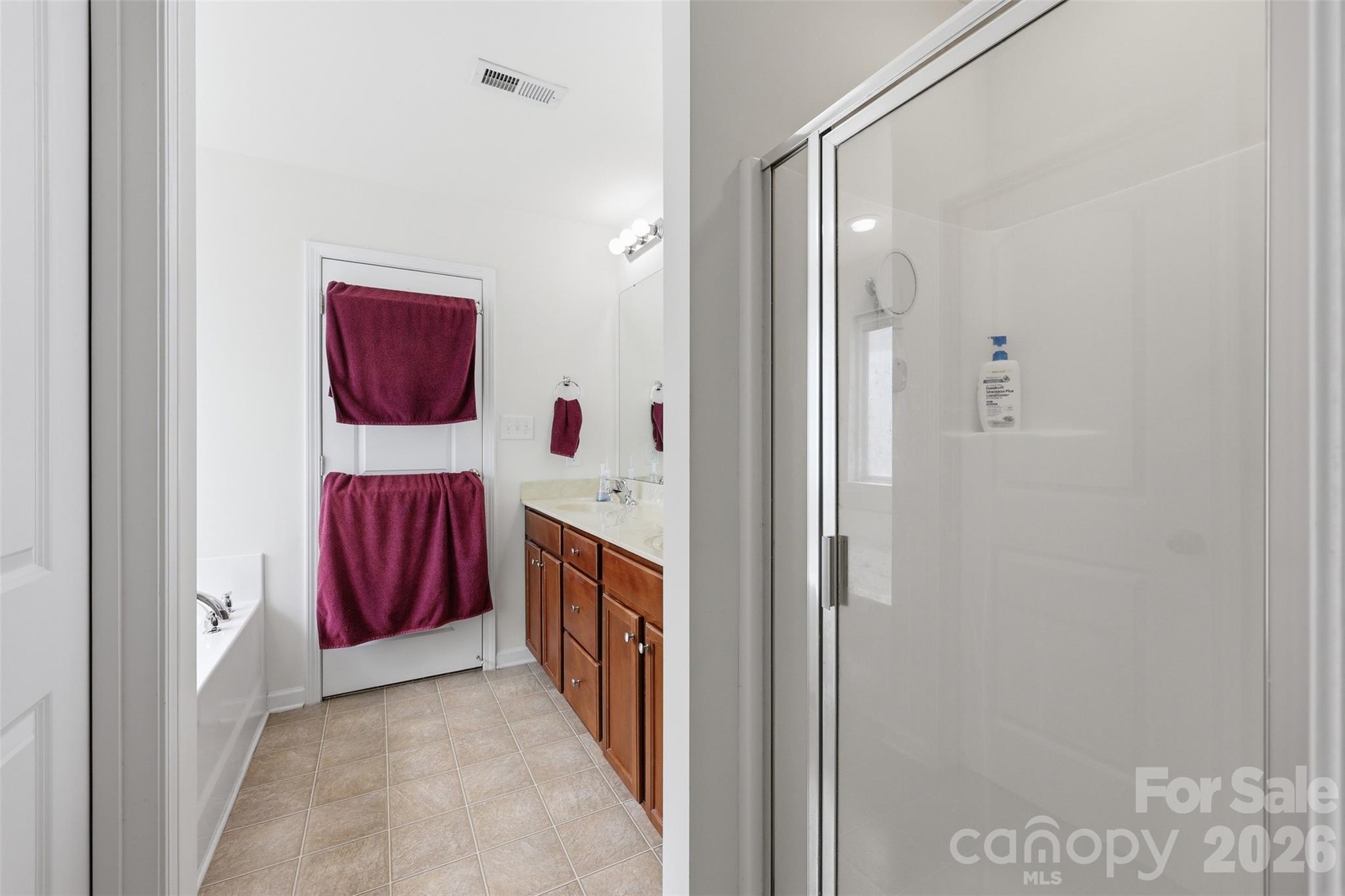 English Trails - Residential