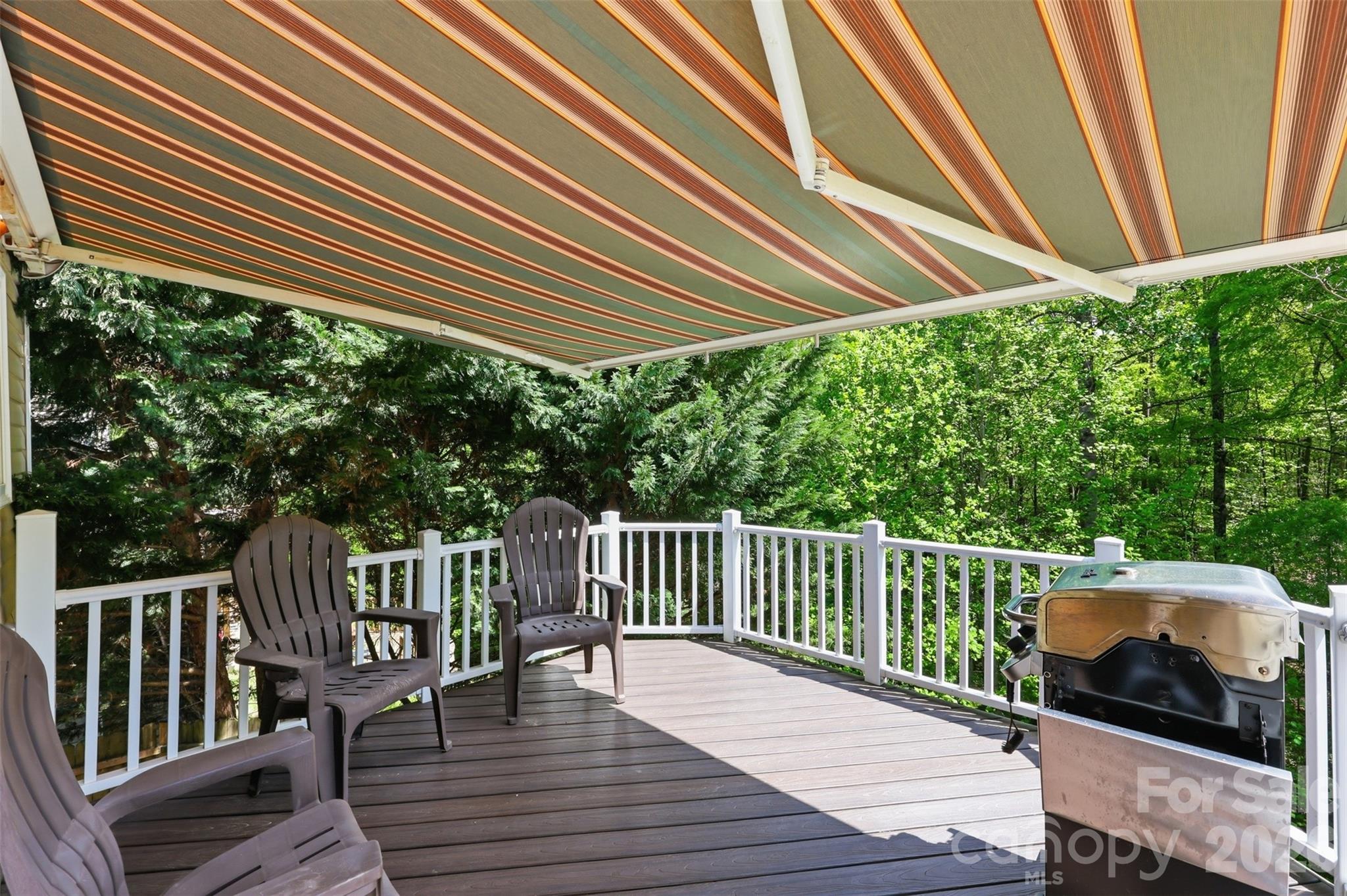 English Trails - Residential