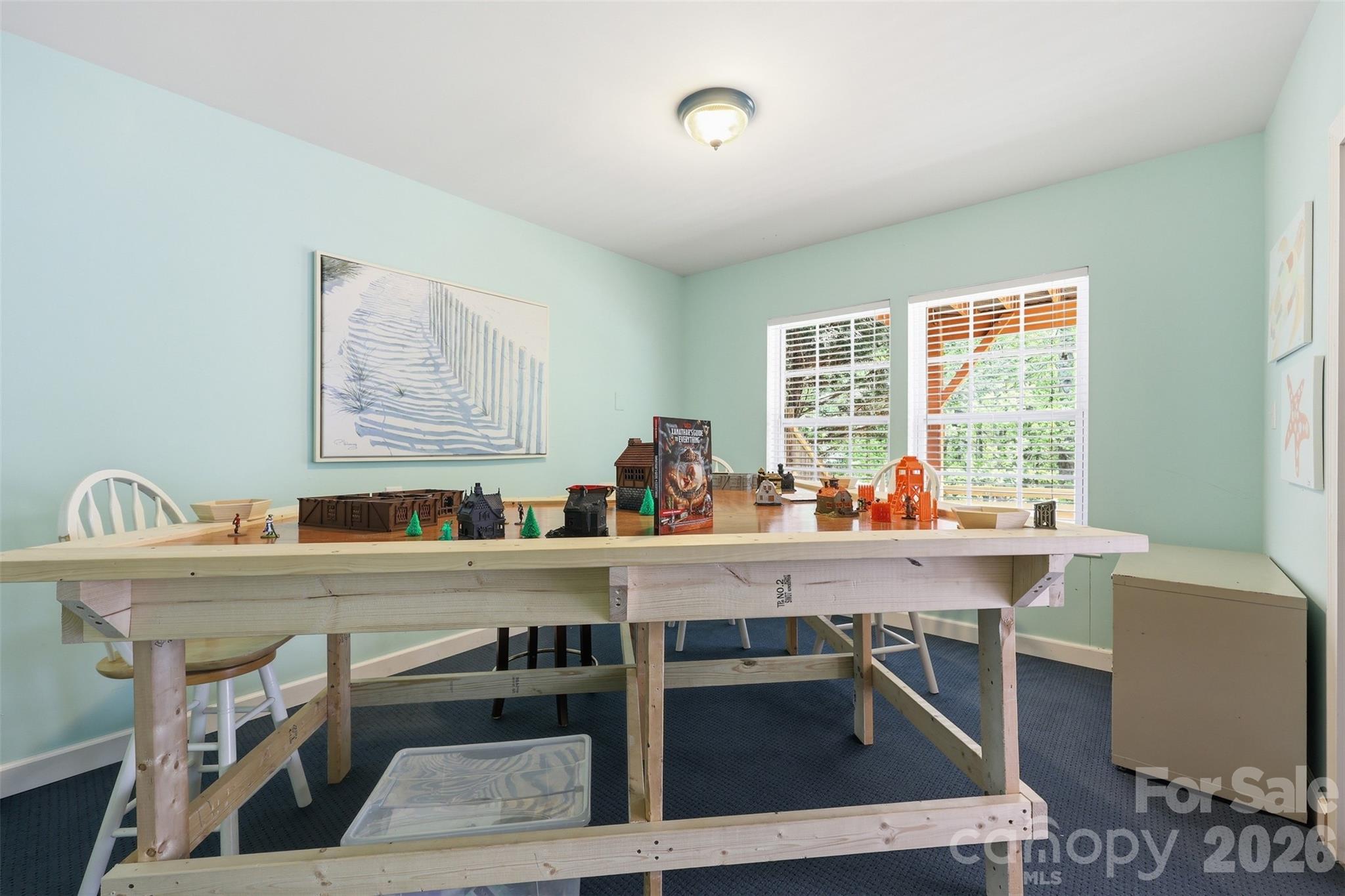 English Trails - Residential