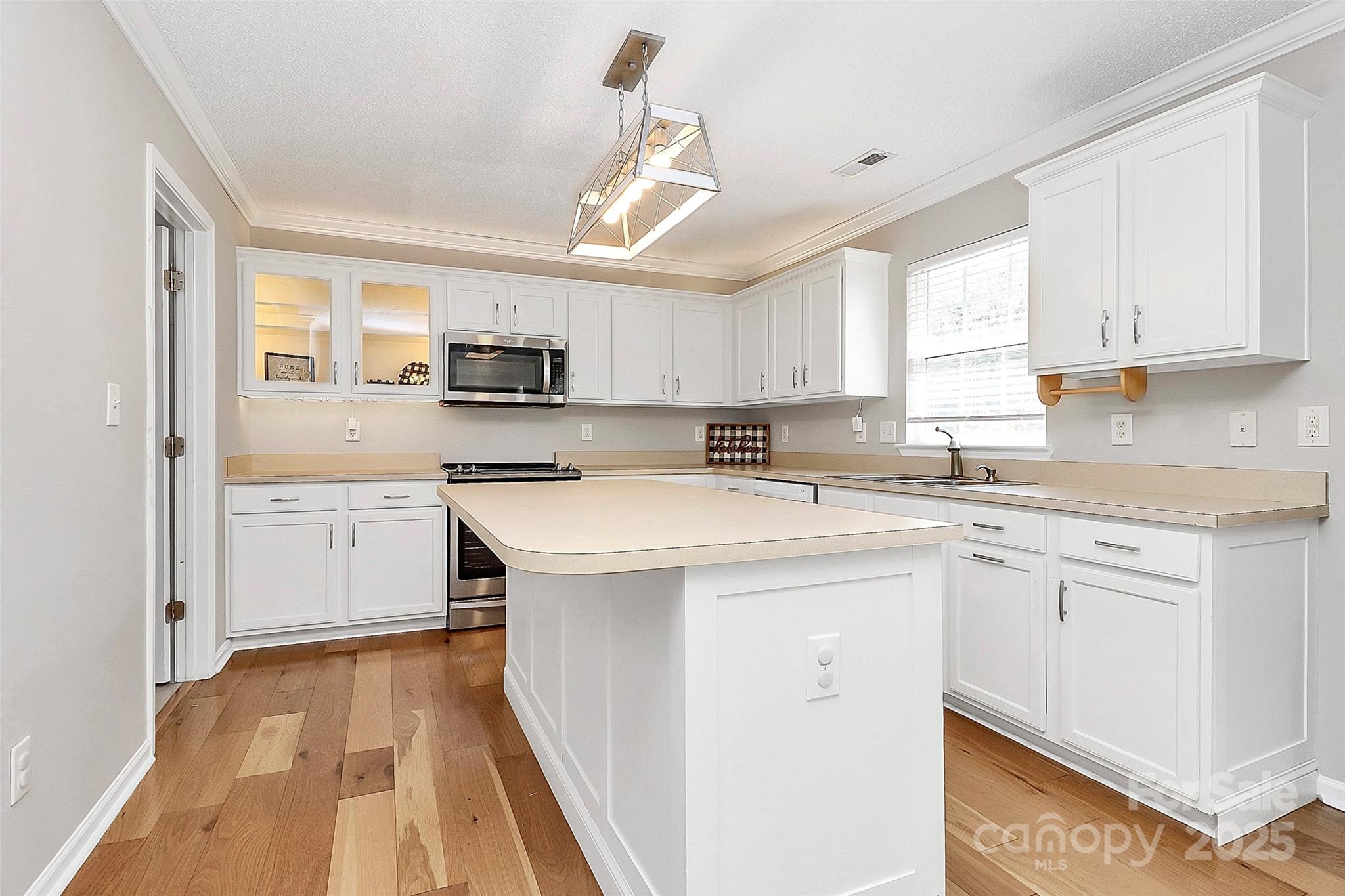 Amber Woods - Residential