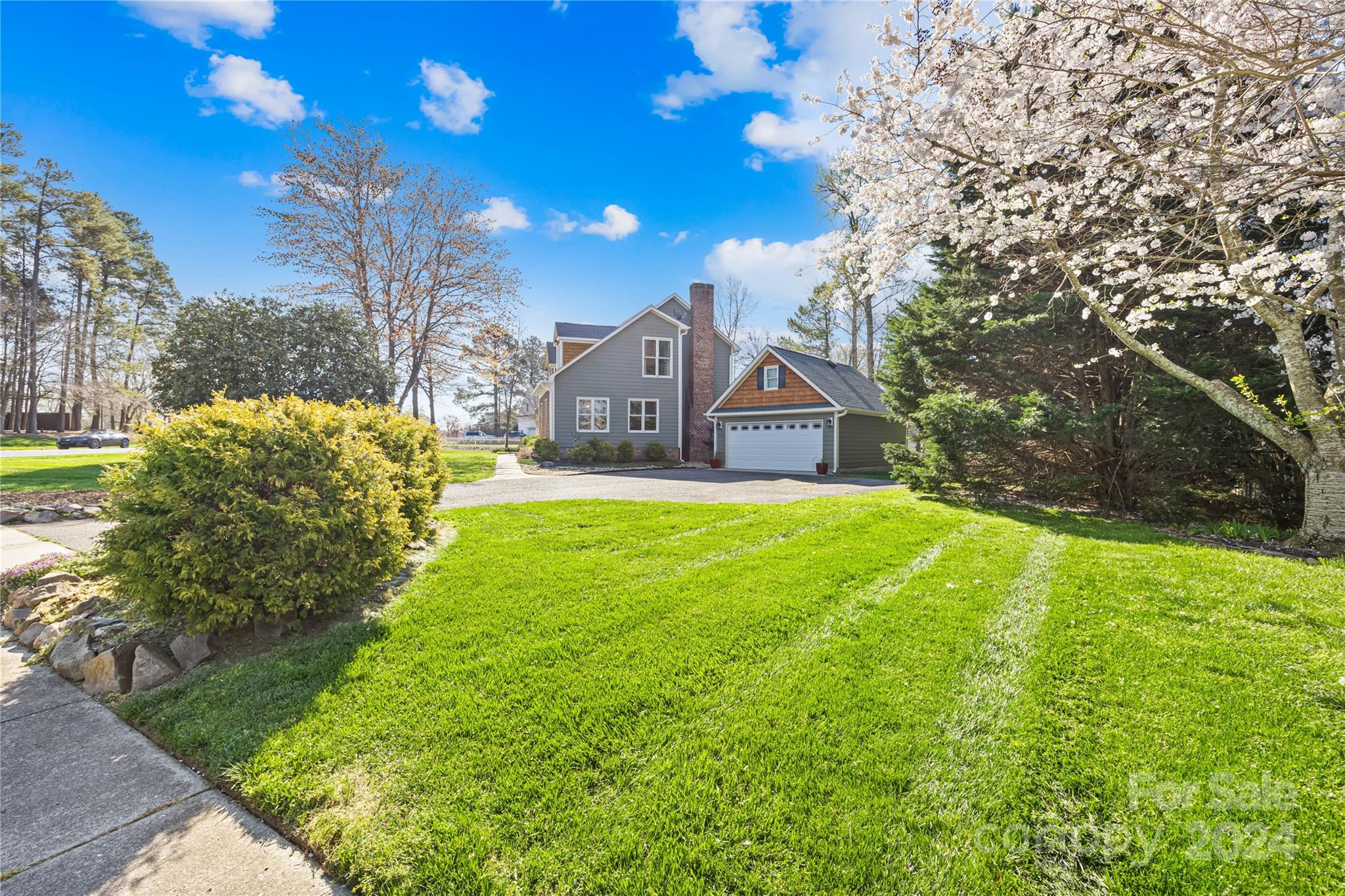 Lake Park - Residential