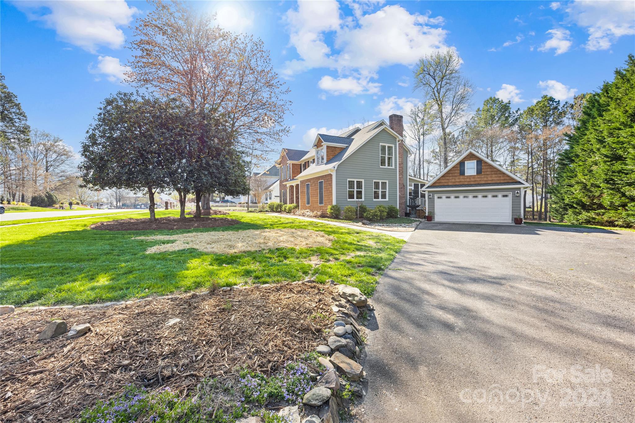 Lake Park - Residential