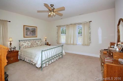 Fox Glen - Residential