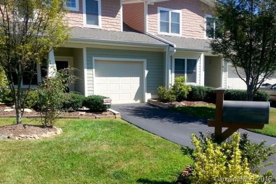 Discover this handsome, well maintained home in desirable Fletcher.  Features include a light/bright interior, wonderfully open floor plan, captivating kitchen with plenty of cabinet space, marvelous main level master suite, large loft, awesome amenities like pool, fitness center and club house.