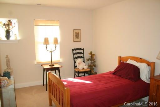 Fox Glen - Residential