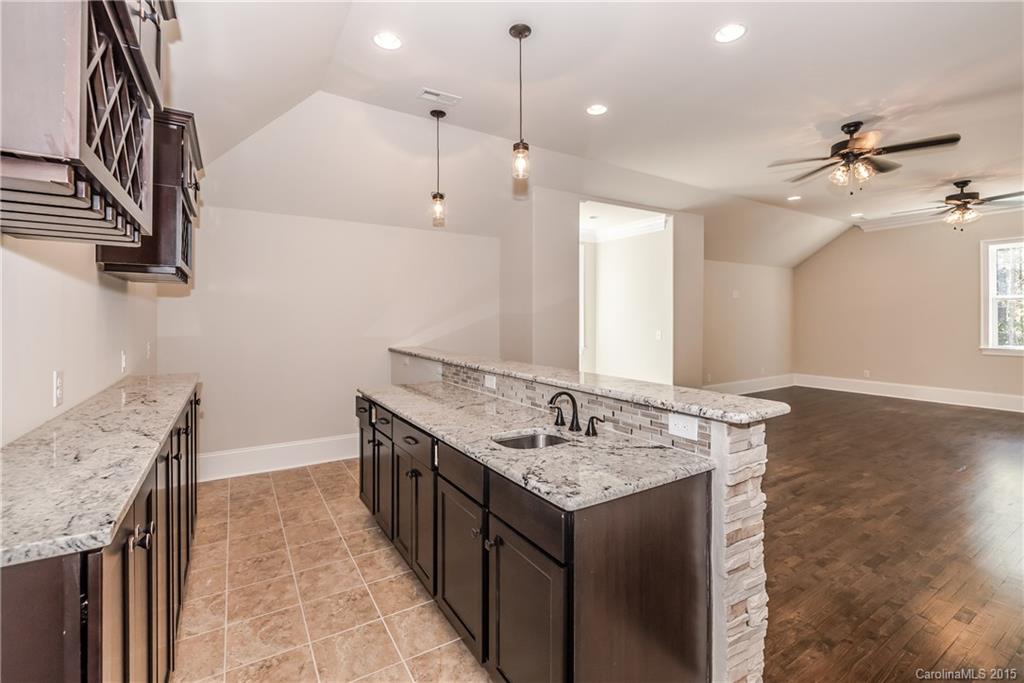 The Coves On River Oaks - Residential