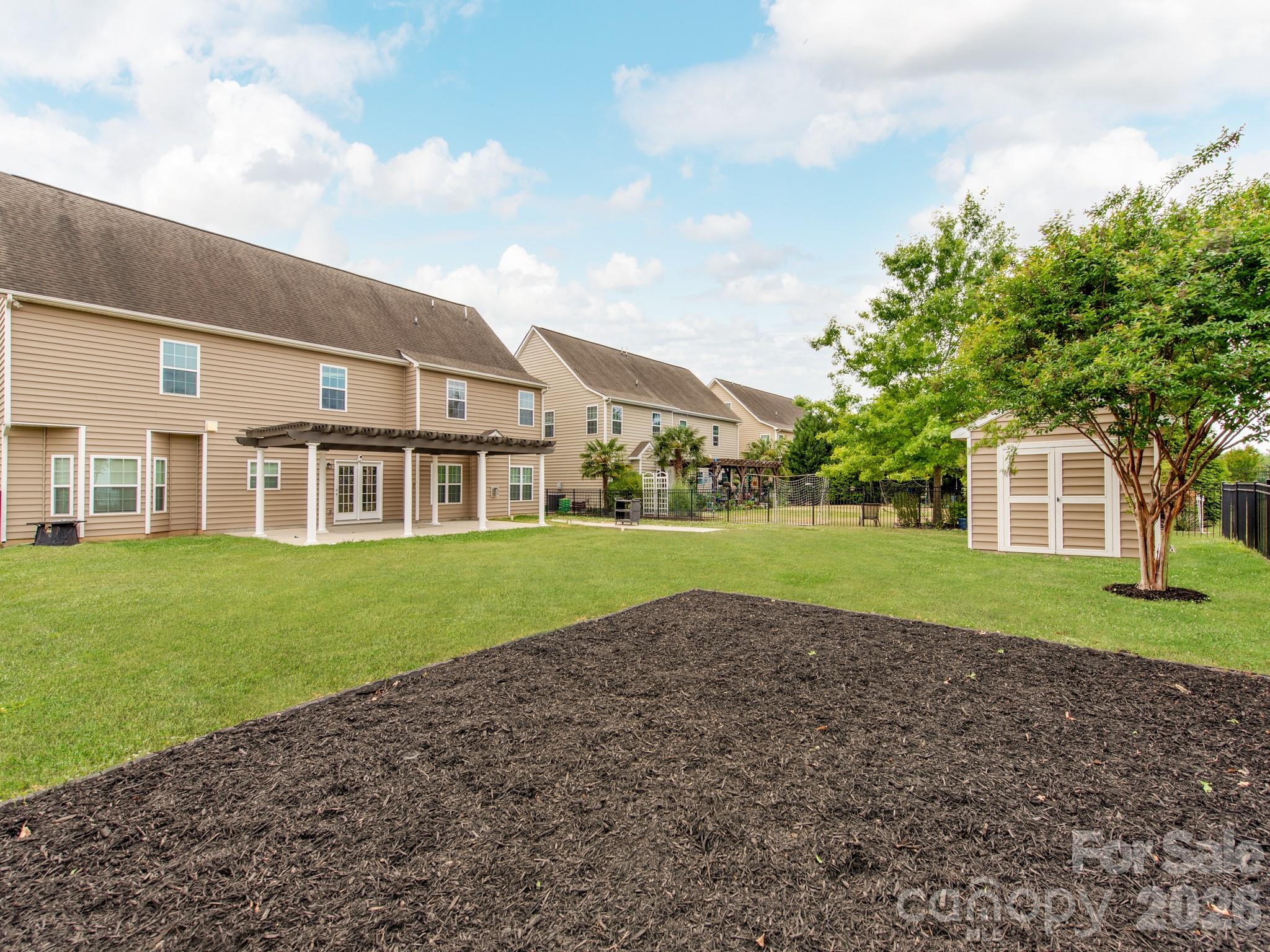 Brookedale Commons - Residential