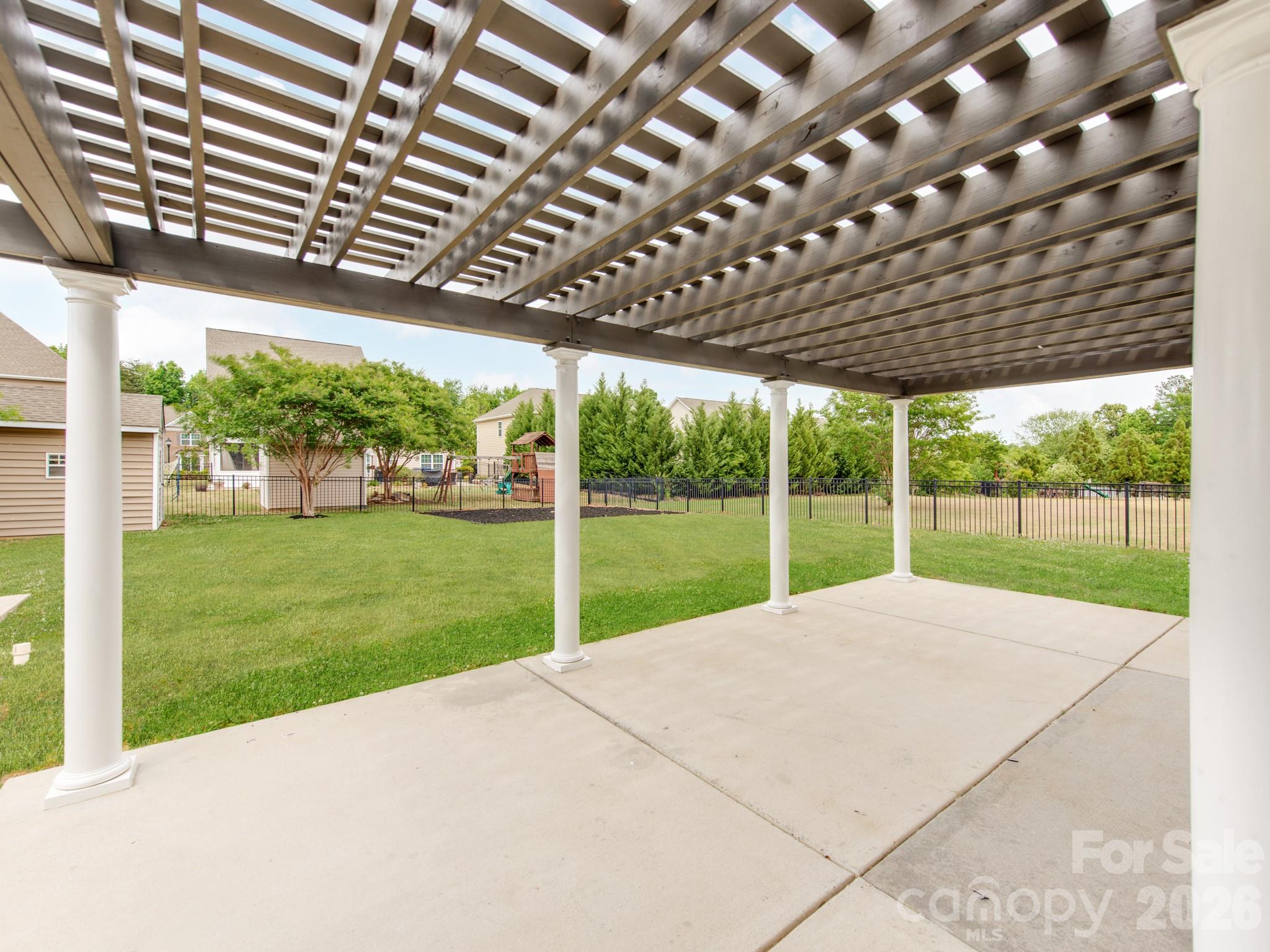 Brookedale Commons - Residential