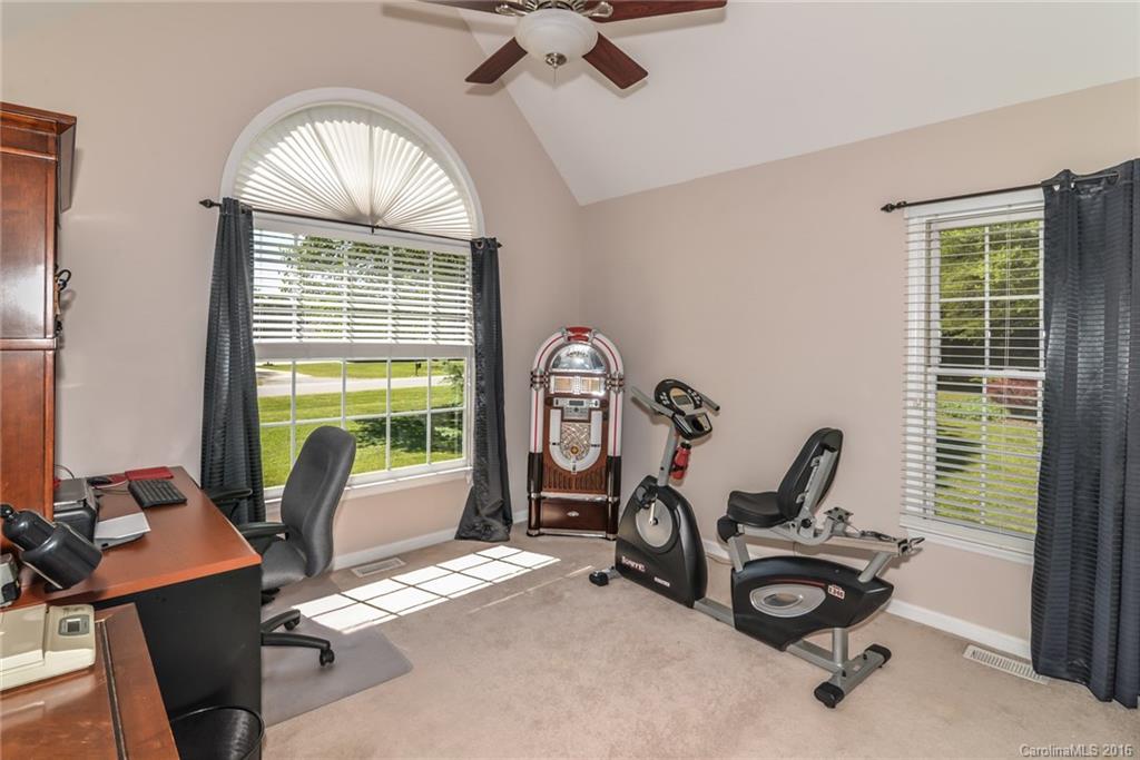 Eastview Oaks - Residential